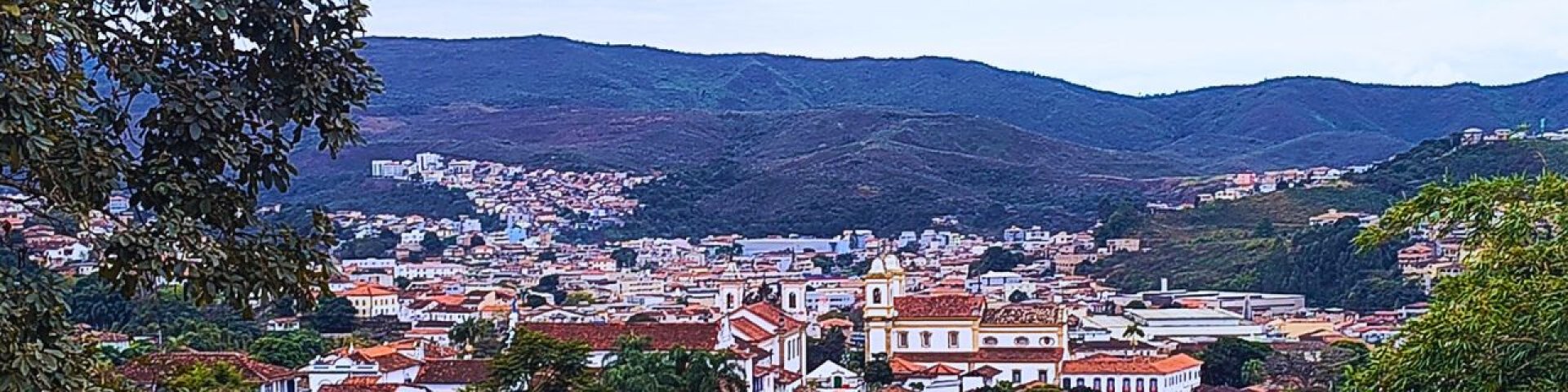 Banner principal do site: Mariana - Minas Gerais: Um Mergulho na História Colonial