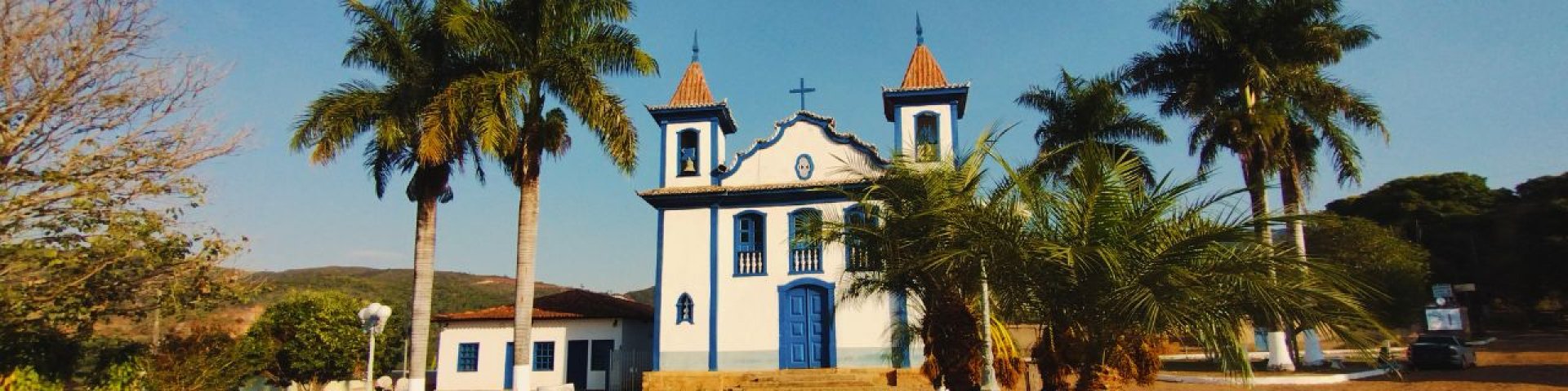 Banner principal do site: Cocais: História Colonial e Ecoturismo na Rota do Caminho dos Diamantes