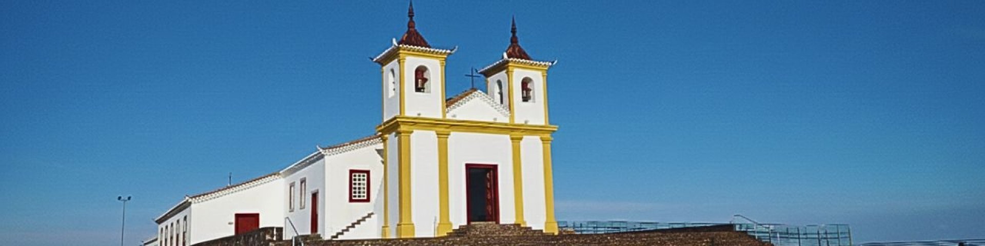 Banner principal do site: Caeté: O Pico do Sabarabuçu e a Estrada Real