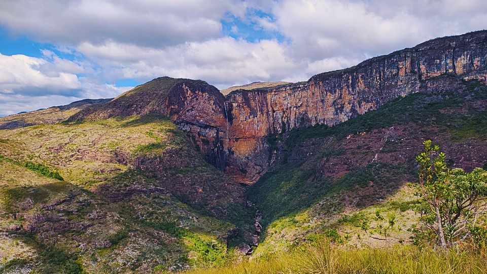 [Imagem de Cachoeira do Tabuleiro]