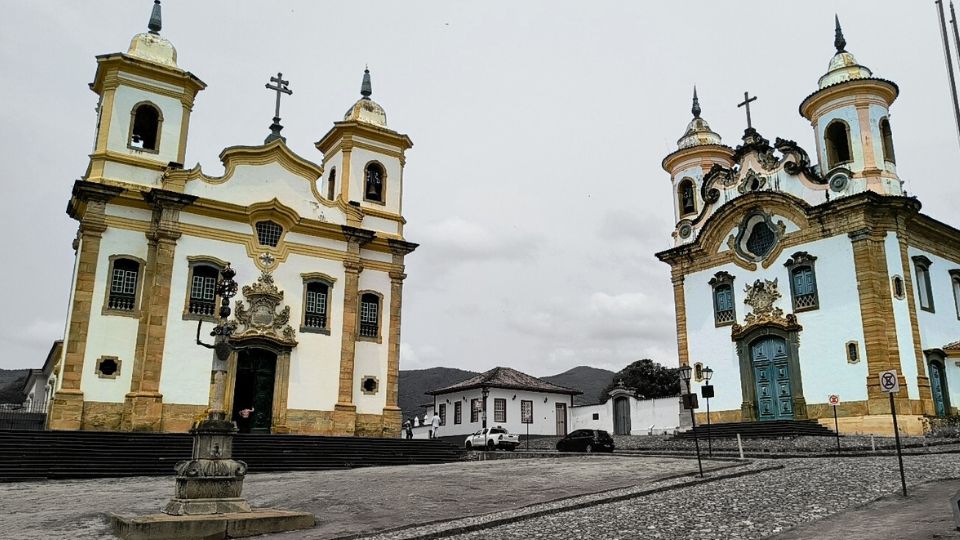 [Imagem de Praça Minas Gerais]