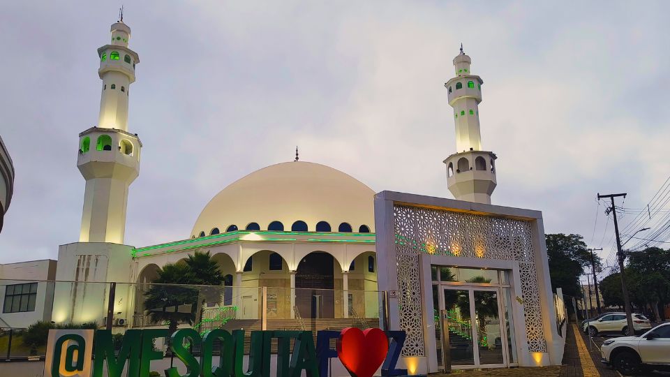 [Imagem de Mesquita Muçulmana Omar Ibn Al-Khattab]