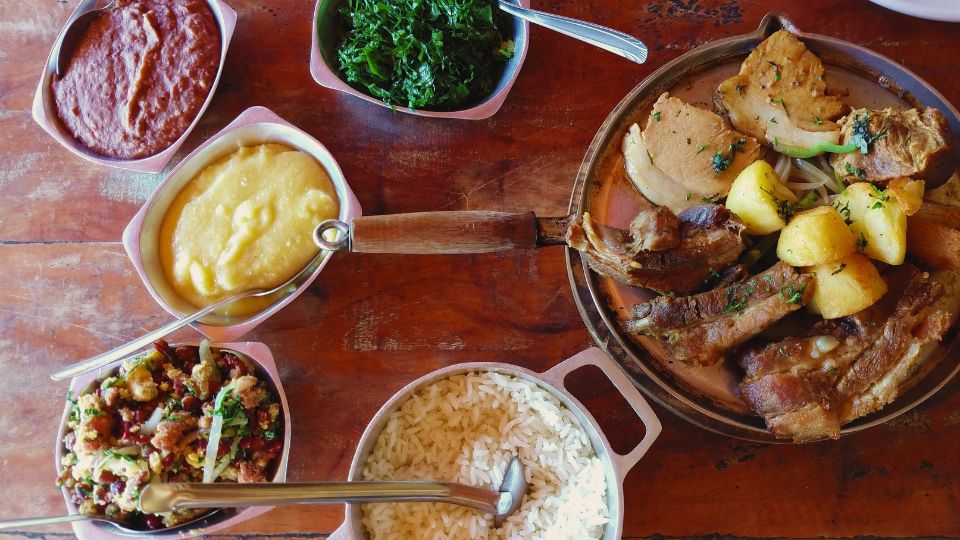 [Imagem de Pau de Angu]