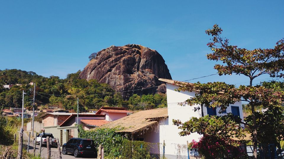 [Imagem de Pedra Branca]