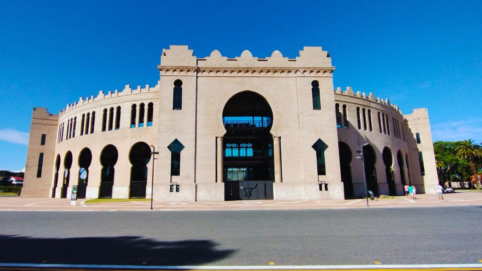 [Imagem de Praça de Touros]