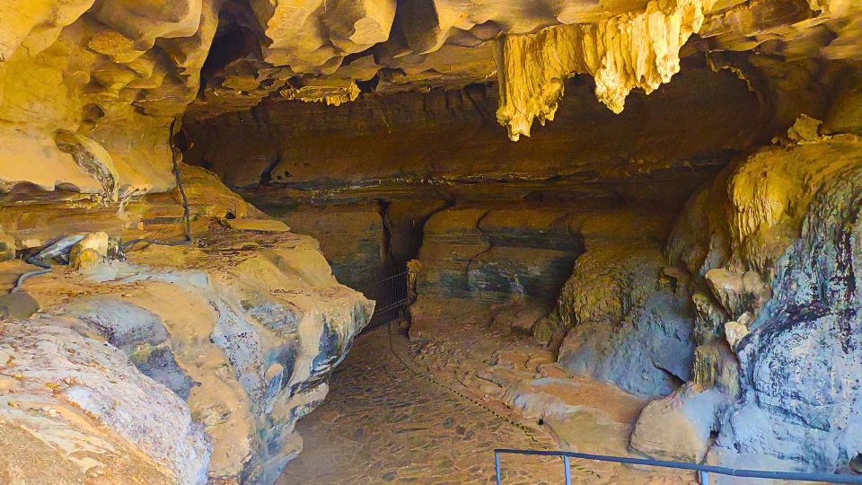 [Imagem de Gruta da Lapinha e Parque Estadual do Sumidouro]