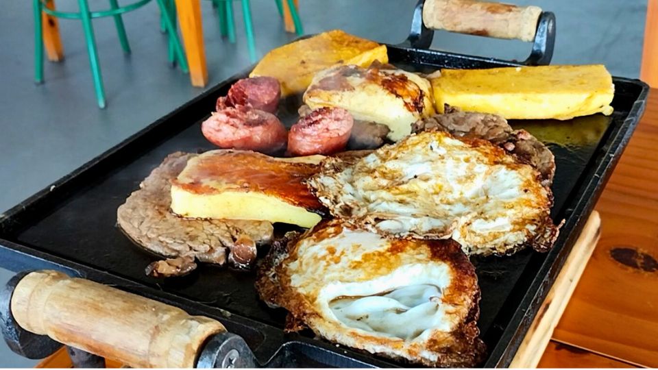 [Imagem de Chalé Colonial Costenaro]