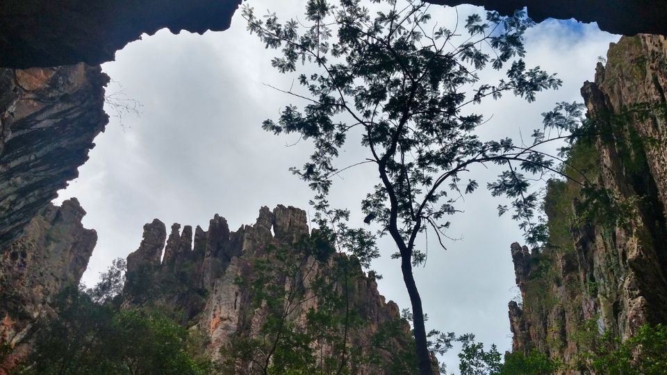 [Imagem de Gruta do Salitre]