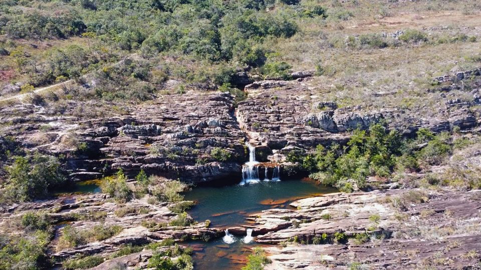 [Imagem de Cachoeira dos Cristais]