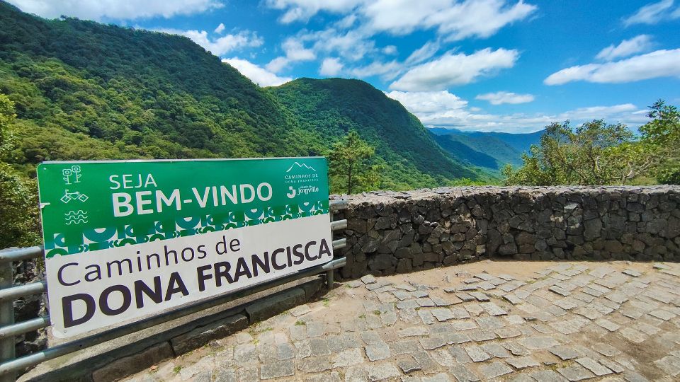 [Imagem de Estrada Dona Francisca]