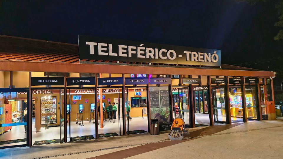 [Imagem de Teleférico de Campos do Jordão: Passeio Icônico na Serra da Mantiqueira]