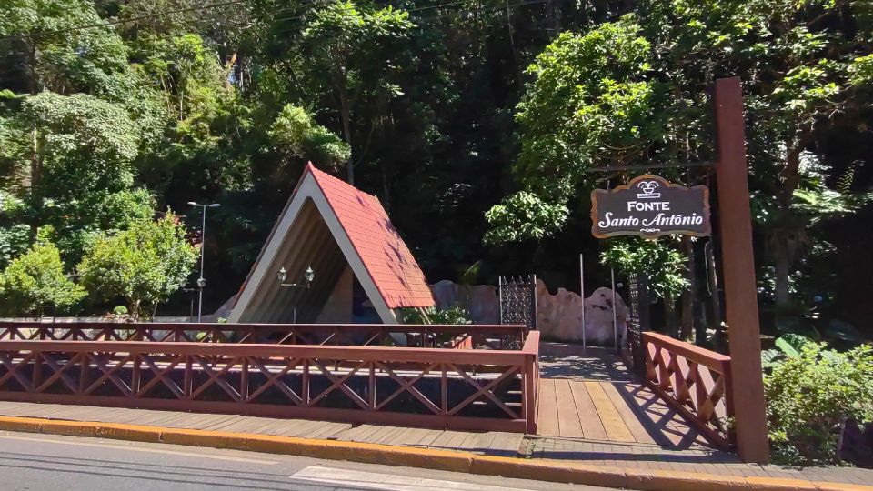 [Imagem de introdução de Santo Antônio do Pinhal]