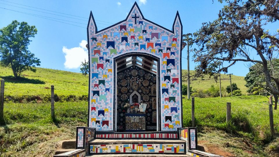 [Imagem de Capelinhas de Mosaico]
