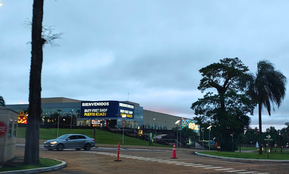 [Imagem de Duty Free Shop Puerto Iguazú]