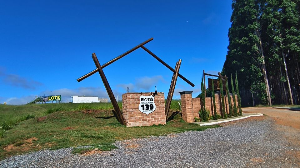 Foto de Ponto para foto com referência a Rota 139