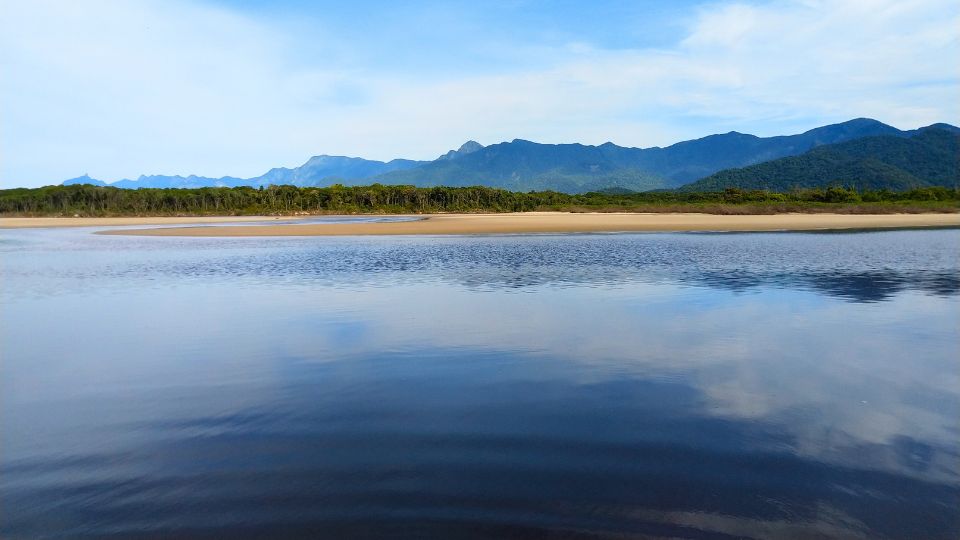 [Imagem de Praia Barra do Una: O Paraíso Preservado e Isolado da Jureia]