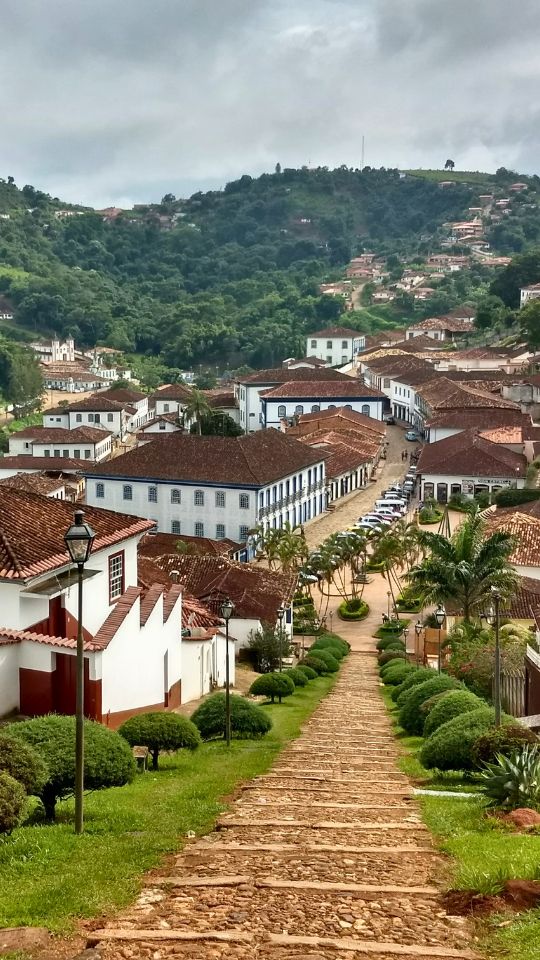 [Imagem de Serro]