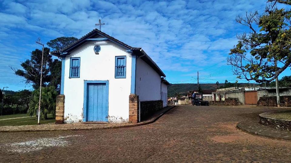 Foto da Igreja do Senhor do Bonfim em Morro da Água Quente - Catas Altas - MG