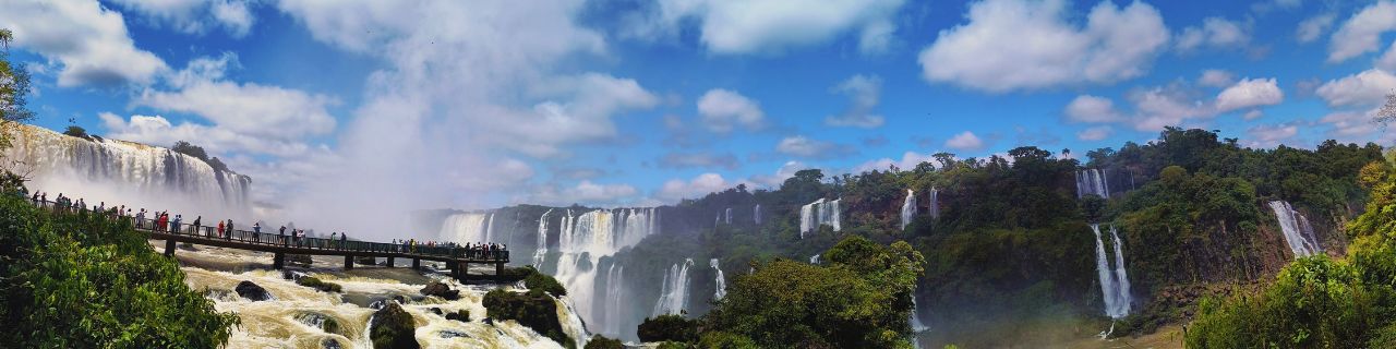 Banner principal do site: Compartilhando experiências: Curitiba, Foz do Iguaçu e muito mais