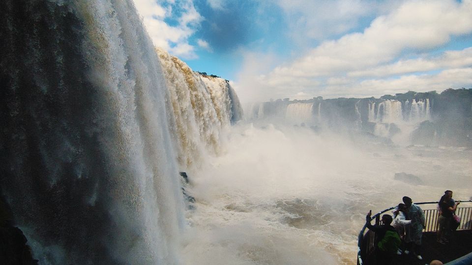 Neste ponto é possível ficar muito próximo ao Salto Santa Maria