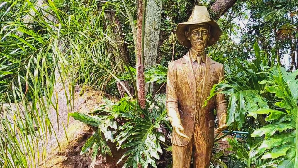 Alberto Santos Dumont foi o primeiro a ter a percepção que as Cataratas eram um lugar único