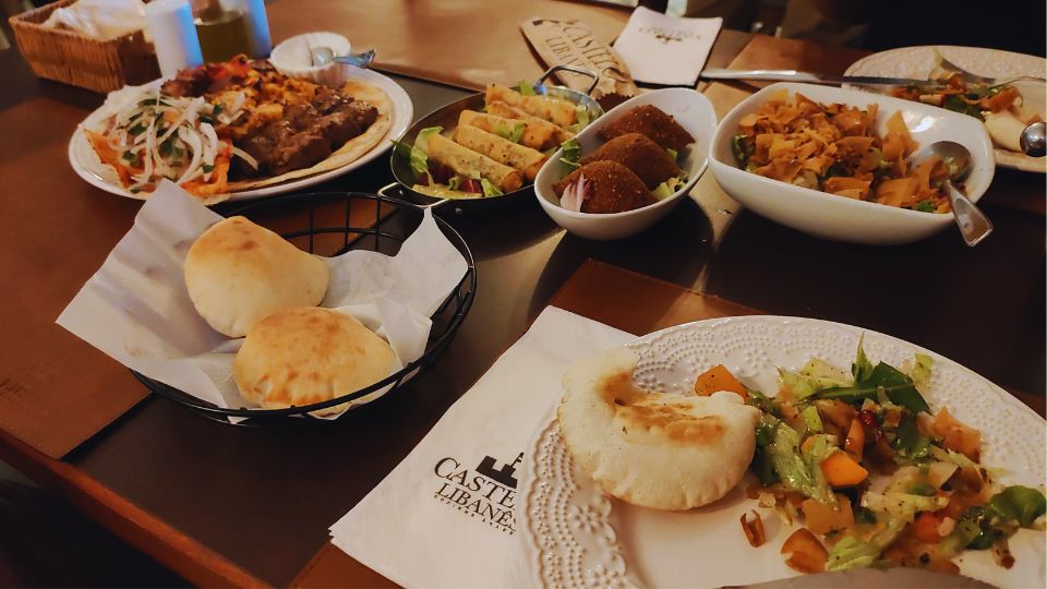 Os pratos do Restaurante Castelo Libanês são saborosos e com linda apresentação