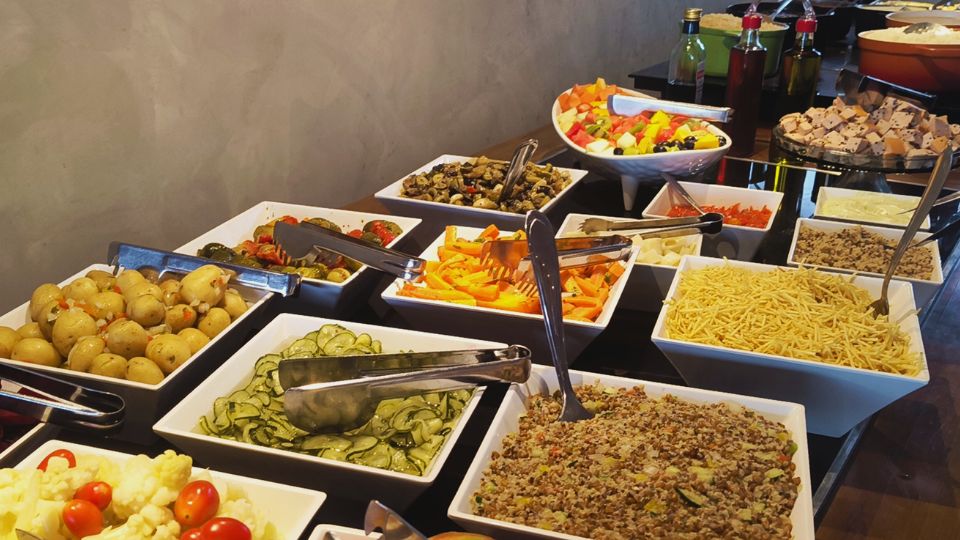 Buffet do restaurante Itaipu Bistrot