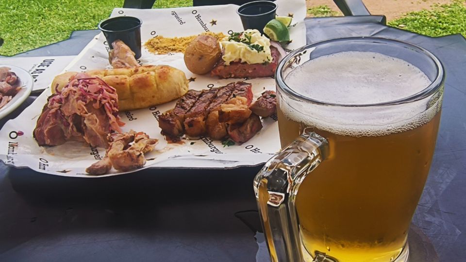 Choppe e tábua de carnes em Colônia Witmarsum