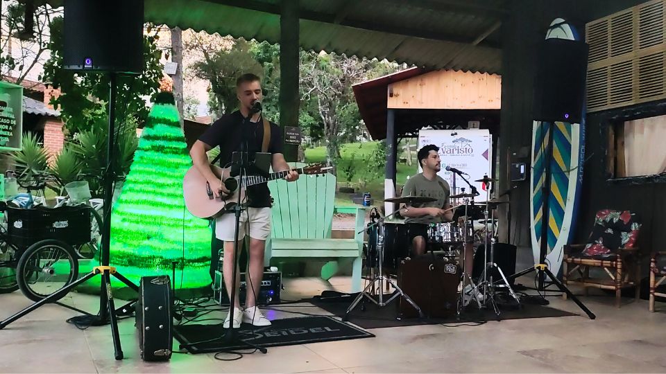 Show no dia de natal com Rodrigo Seidel Recepção da Fazenda Evaristo