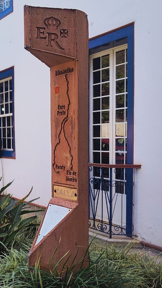 O primeiro/último Marco da Estrada Real em Diamantina