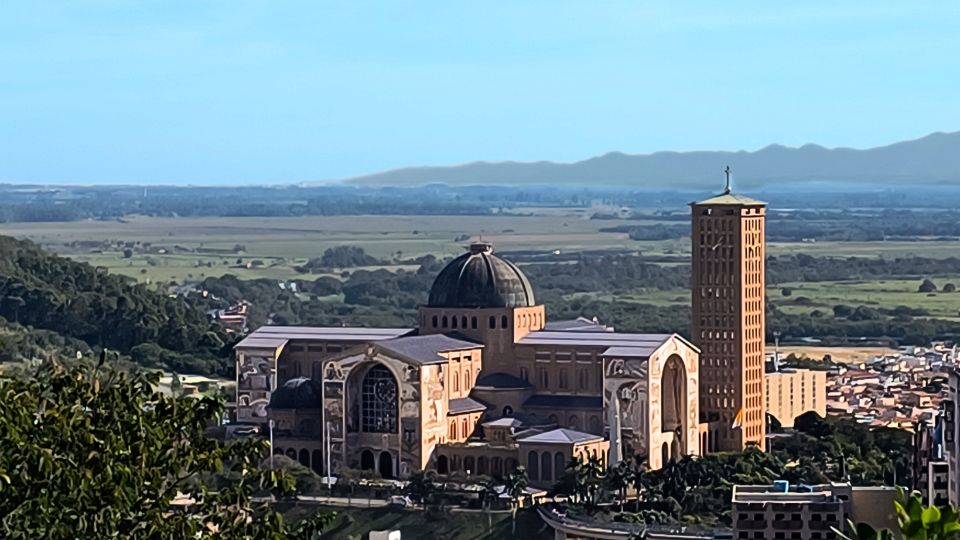 Vista aérea da Basílica do Santuário Nacional de Nossa Senhora Aparecida.